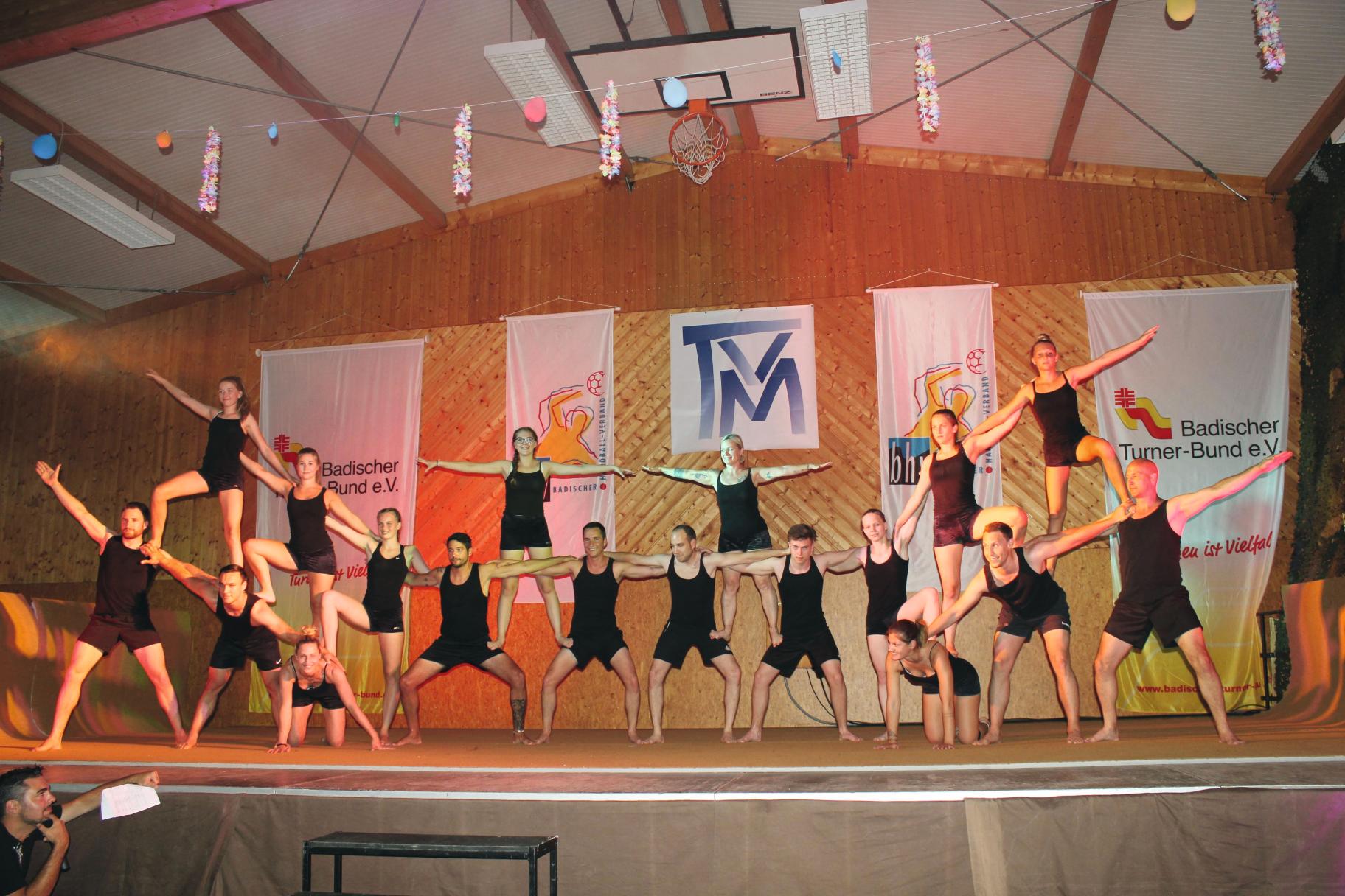kunstturnen_BunterAbend_freitagsturner_2019-06_Sportfest_066